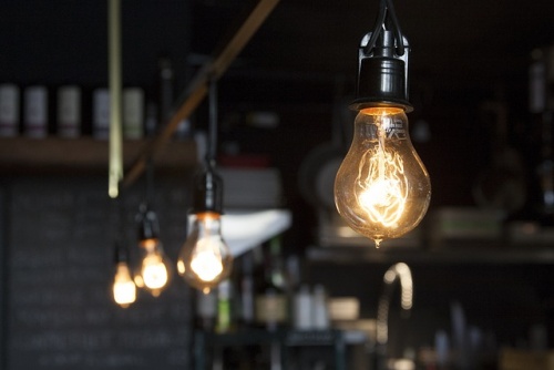 light-bulbs-406939_640.jpg